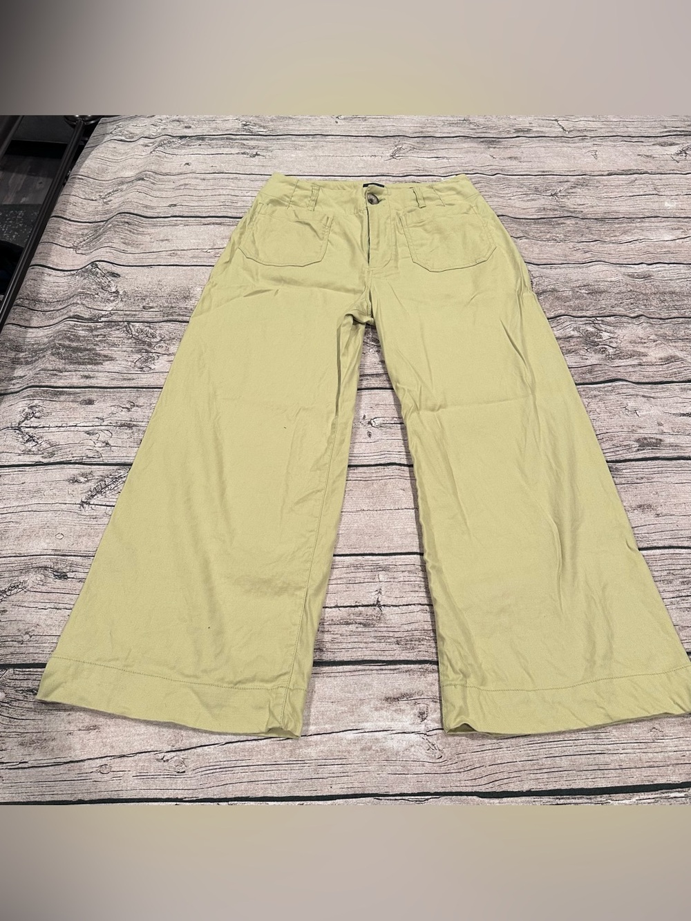 Anthropologie Maeve Linen Wide Leg Crop Pants in Light Yellow/Green size 29